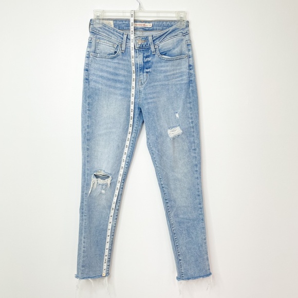 LEVI'S 721 HIGH RISE SKINNY Custom Short Jeans Size 25 Light Medium Blue Denim - Picture 2 of 8